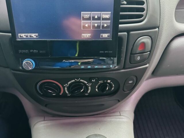 Рено Сценік 2001 у Києві на Automoto.ua Сірий Рено Сценік, об'ємом двигуна 1.6 л та пробігом 328 тис. км за 2500 $, фото 14 на Automoto.ua