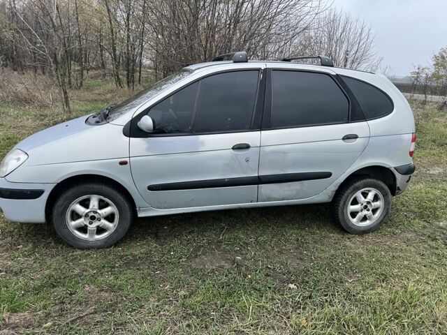Серый Рено Сценик, объемом двигателя 0 л и пробегом 290 тыс. км за 1600 $, фото 2 на Automoto.ua