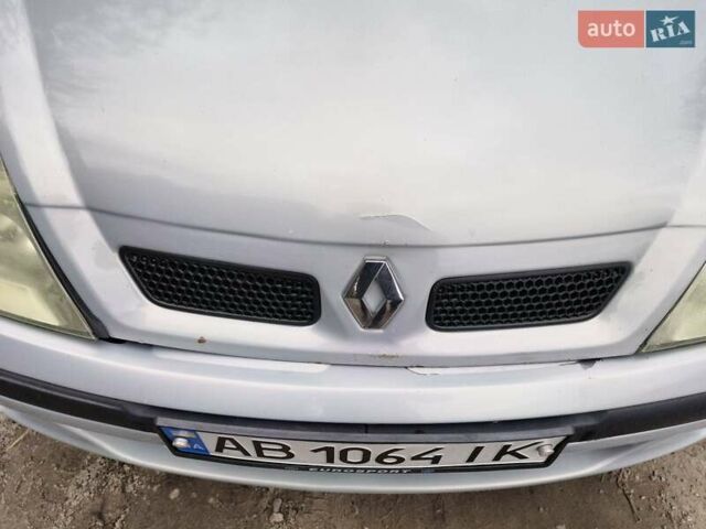 Рено Сценик 2001 в Виннице на Automoto.ua Серый Рено Сценик, объемом двигателя 1.6 л и пробегом 300 тыс. км за 2900 $, фото 7 на Automoto.ua