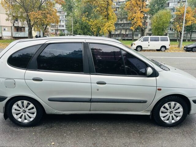 Рено Сценік 2001 у Києві на Automoto.ua Сірий Рено Сценік, об'ємом двигуна 1.6 л та пробігом 328 тис. км за 2500 $, фото 1 на Automoto.ua