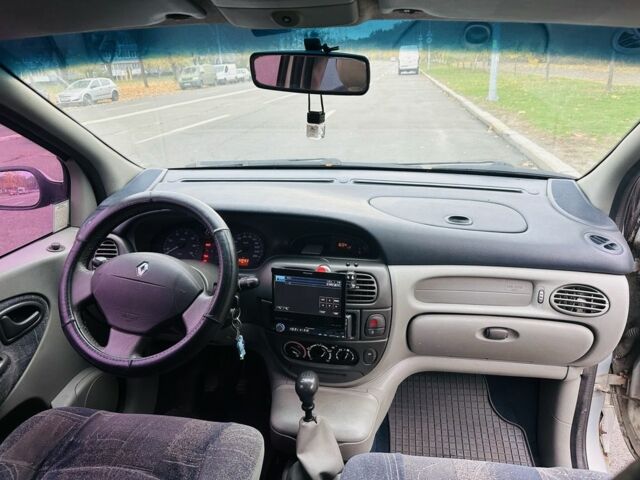 Рено Сценік 2001 у Києві на Automoto.ua Сірий Рено Сценік, об'ємом двигуна 1.6 л та пробігом 328 тис. км за 2500 $, фото 10 на Automoto.ua