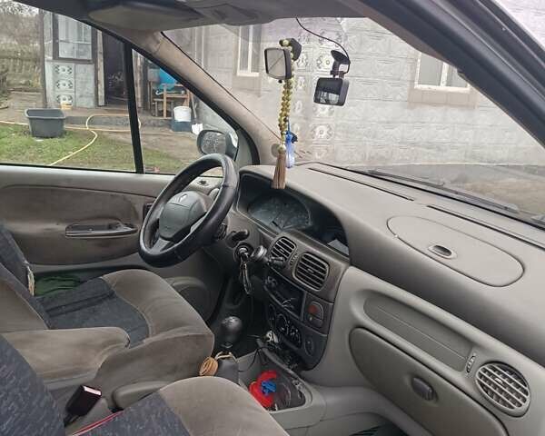 Серый Рено Сценик, объемом двигателя 1.6 л и пробегом 289 тыс. км за 2500 $, фото 7 на Automoto.ua