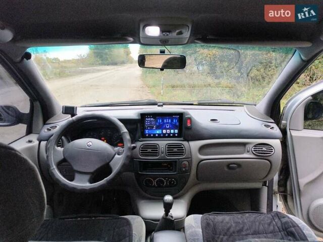 Рено Сценик 2001 в Виннице на Automoto.ua Серый Рено Сценик, объемом двигателя 1.6 л и пробегом 300 тыс. км за 2900 $, фото 15 на Automoto.ua