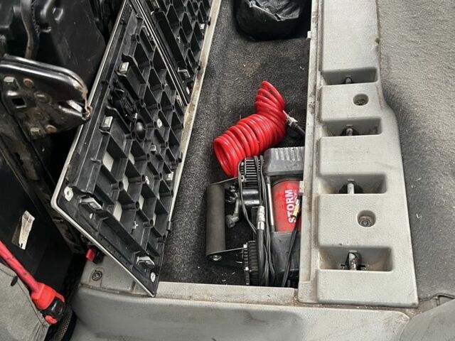 Серый Рено Сценик, объемом двигателя 0 л и пробегом 290 тыс. км за 1600 $, фото 7 на Automoto.ua