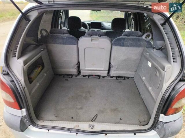 Рено Сценик 2001 в Виннице на Automoto.ua Серый Рено Сценик, объемом двигателя 1.6 л и пробегом 300 тыс. км за 2900 $, фото 18 на Automoto.ua
