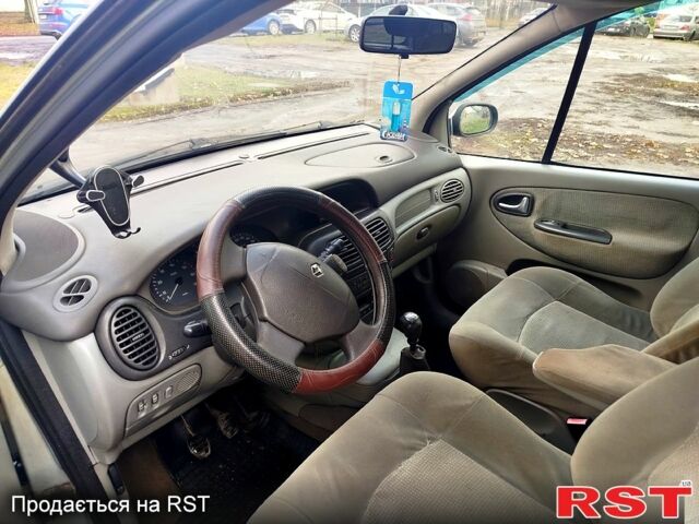 Сірий Рено Сценік, об'ємом двигуна 1.9 л та пробігом 375 тис. км за 3200 $, фото 7 на Automoto.ua