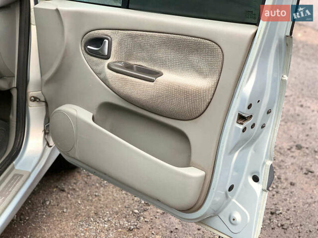 Рено Сценик 2002 в Виннице на Automoto.ua Серый Рено Сценик, объемом двигателя 1.6 л и пробегом 270 тыс. км за 3490 $, фото 21 на Automoto.ua