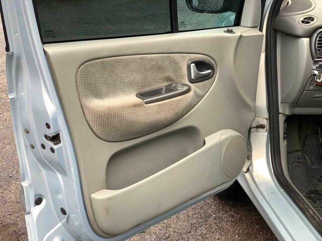 Рено Сценик 2002 в Виннице на Automoto.ua Серый Рено Сценик, объемом двигателя 1.6 л и пробегом 270 тыс. км за 3490 $, фото 17 на Automoto.ua