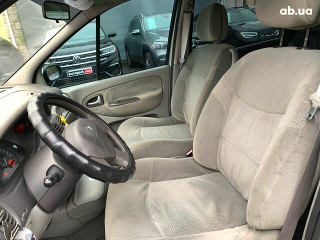 Рено Сценик 2002 в Виннице на Automoto.ua Серый Рено Сценик, объемом двигателя 1.6 л и пробегом 270 тыс. км за 3490 $, фото 26 на Automoto.ua