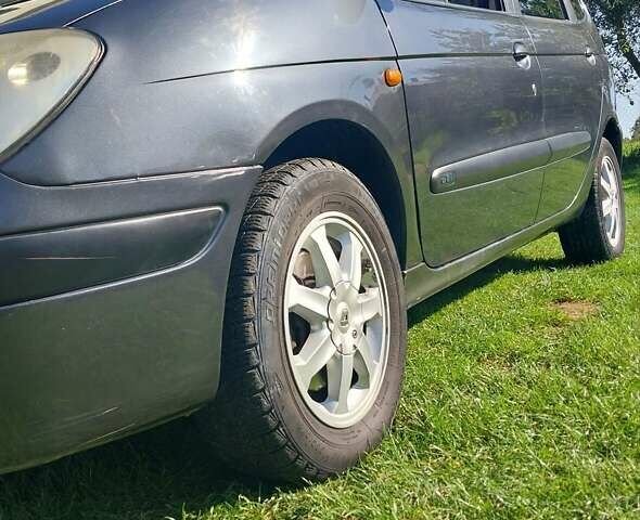 Серый Рено Сценик, объемом двигателя 1.87 л и пробегом 320 тыс. км за 2700 $, фото 5 на Automoto.ua