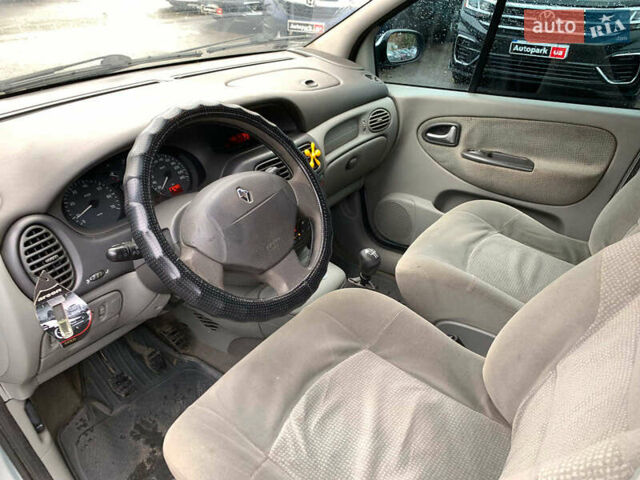 Рено Сценик 2002 в Виннице на Automoto.ua Серый Рено Сценик, объемом двигателя 1.6 л и пробегом 270 тыс. км за 3490 $, фото 26 на Automoto.ua
