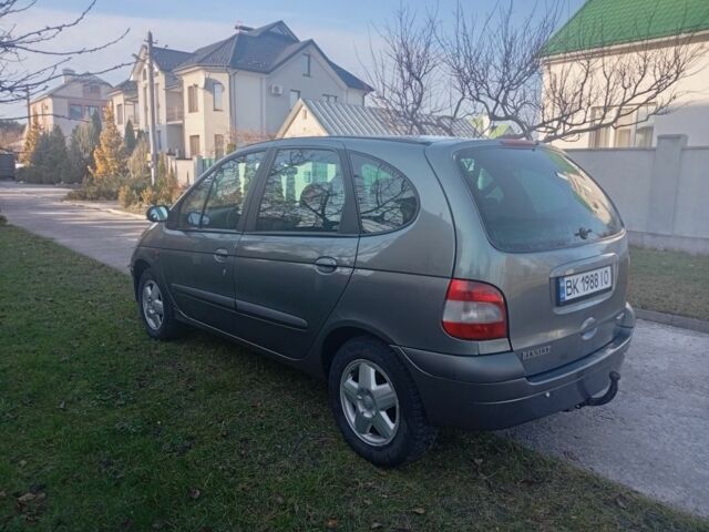 Серый Рено Сценик, объемом двигателя 2 л и пробегом 280 тыс. км за 3800 $, фото 2 на Automoto.ua