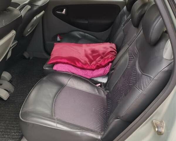 Сірий Рено Сценік, об'ємом двигуна 2 л та пробігом 127 тис. км за 4900 $, фото 22 на Automoto.ua