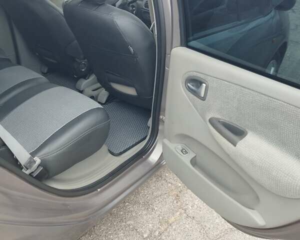 Сірий Рено Сценік, об'ємом двигуна 1.6 л та пробігом 173 тис. км за 4500 $, фото 5 на Automoto.ua