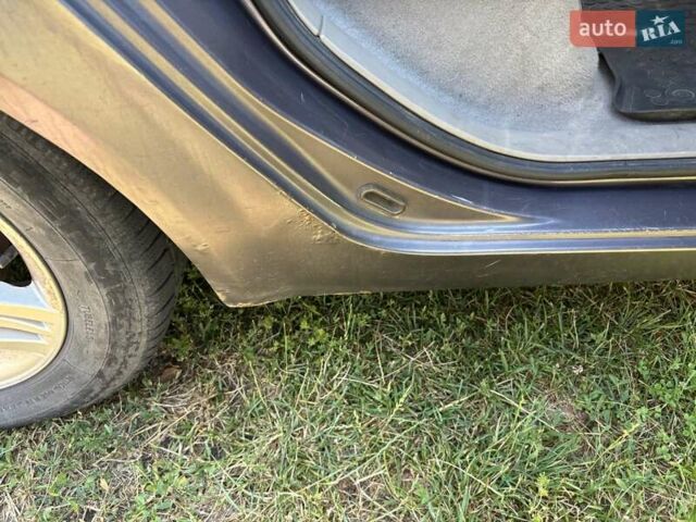 Серый Рено Сценик, объемом двигателя 2 л и пробегом 270 тыс. км за 4000 $, фото 13 на Automoto.ua