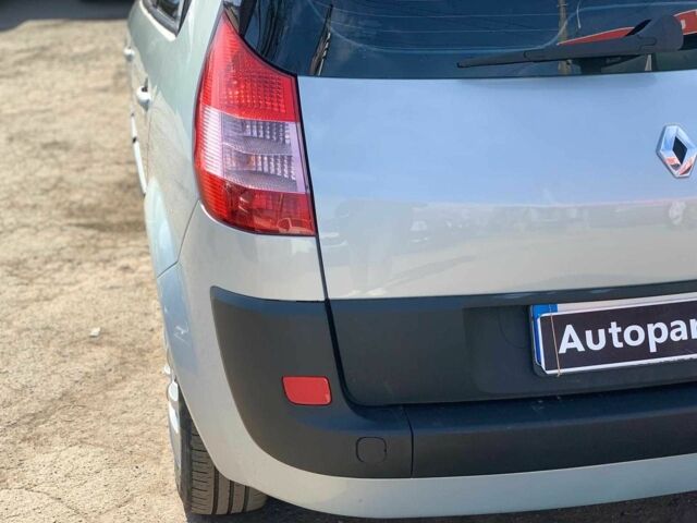 Рено Сценик 2003 в Виннице на Automoto.ua Серый Рено Сценик, объемом двигателя 1.6 л и пробегом 170 тыс. км за 4440 $, фото 11 на Automoto.ua