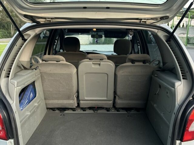 Серый Рено Сценик, объемом двигателя 1.6 л и пробегом 183 тыс. км за 3300 $, фото 17 на Automoto.ua