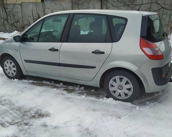 Сірий Рено Сценік, об'ємом двигуна 1.6 л та пробігом 185 тис. км за 3500 $, фото 3 на Automoto.ua