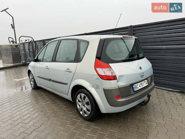 Сірий Рено Сценік, об'ємом двигуна 1.6 л та пробігом 270 тис. км за 3900 $, фото 3 на Automoto.ua