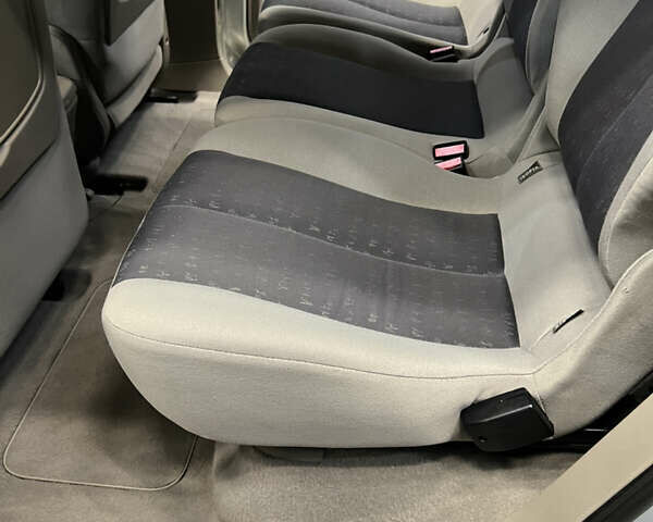 Серый Рено Сценик, объемом двигателя 1.9 л и пробегом 260 тыс. км за 4500 $, фото 17 на Automoto.ua