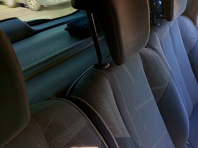 Серый Рено Сценик, объемом двигателя 1.9 л и пробегом 280 тыс. км за 4000 $, фото 3 на Automoto.ua