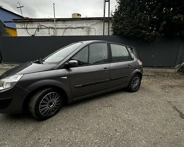 Сірий Рено Сценік, об'ємом двигуна 1.6 л та пробігом 135 тис. км за 3700 $, фото 1 на Automoto.ua