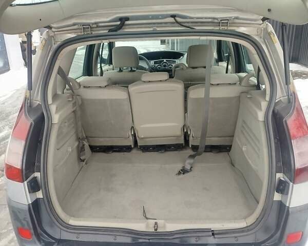 Серый Рено Сценик, объемом двигателя 1.5 л и пробегом 254 тыс. км за 3500 $, фото 14 на Automoto.ua