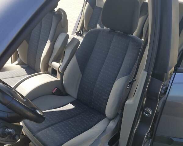 Серый Рено Сценик, объемом двигателя 1.6 л и пробегом 192 тыс. км за 4350 $, фото 28 на Automoto.ua