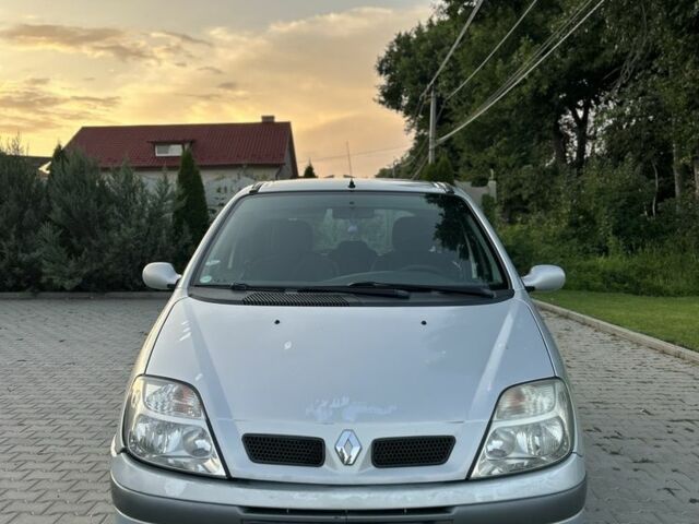 Серый Рено Сценик, объемом двигателя 1.6 л и пробегом 183 тыс. км за 3300 $, фото 1 на Automoto.ua