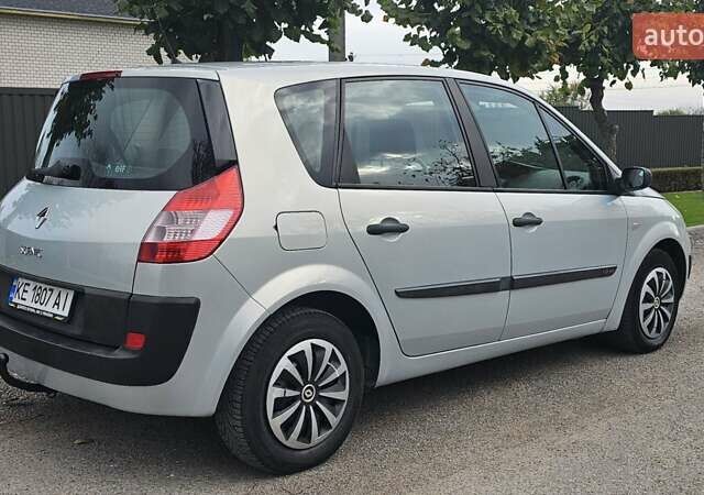 Сірий Рено Сценік, об'ємом двигуна 1.6 л та пробігом 225 тис. км за 4650 $, фото 1 на Automoto.ua