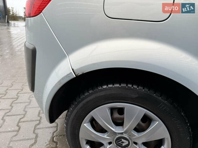Сірий Рено Сценік, об'ємом двигуна 1.6 л та пробігом 270 тис. км за 3900 $, фото 9 на Automoto.ua