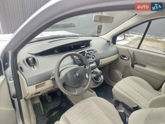 Серый Рено Сценик, объемом двигателя 1.5 л и пробегом 254 тыс. км за 3500 $, фото 5 на Automoto.ua
