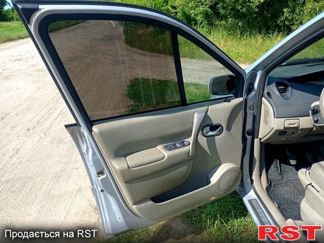 Рено Сценик 2003 в Черкассах на Automoto.ua Серый Рено Сценик, объемом двигателя 19 л и пробегом 390 тыс. км за 4300 $, фото 5 на Automoto.ua