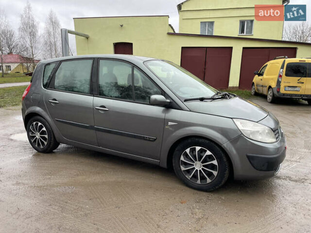 Серый Рено Сценик, объемом двигателя 1.6 л и пробегом 247 тыс. км за 4555 $, фото 14 на Automoto.ua