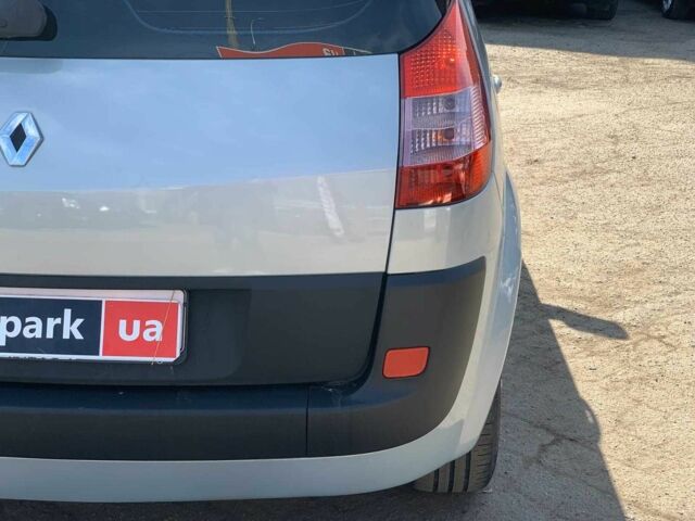 Рено Сценик 2003 в Виннице на Automoto.ua Серый Рено Сценик, объемом двигателя 1.6 л и пробегом 170 тыс. км за 4440 $, фото 10 на Automoto.ua