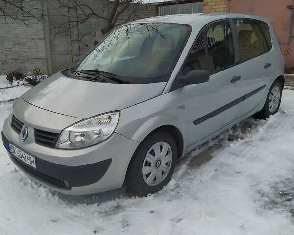 Сірий Рено Сценік, об'ємом двигуна 1.6 л та пробігом 185 тис. км за 3500 $, фото 4 на Automoto.ua