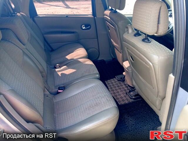 Рено Сценик 2003 в Черкассах на Automoto.ua Серый Рено Сценик, объемом двигателя 19 л и пробегом 390 тыс. км за 4300 $, фото 7 на Automoto.ua