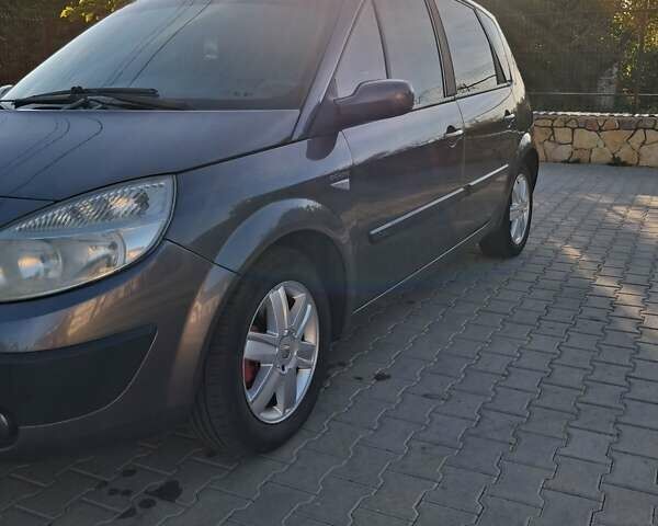 Сірий Рено Сценік, об'ємом двигуна 1.9 л та пробігом 230 тис. км за 4350 $, фото 5 на Automoto.ua