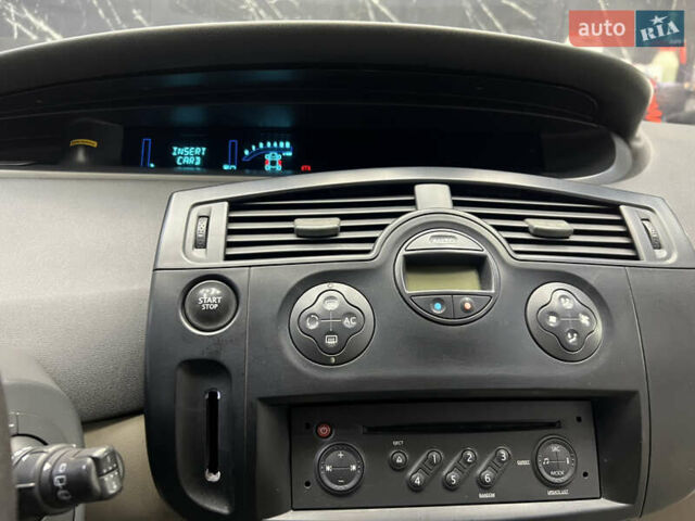 Серый Рено Сценик, объемом двигателя 1.9 л и пробегом 260 тыс. км за 4500 $, фото 15 на Automoto.ua