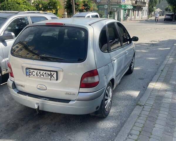 Серый Рено Сценик, объемом двигателя 1.6 л и пробегом 267 тыс. км за 2650 $, фото 7 на Automoto.ua