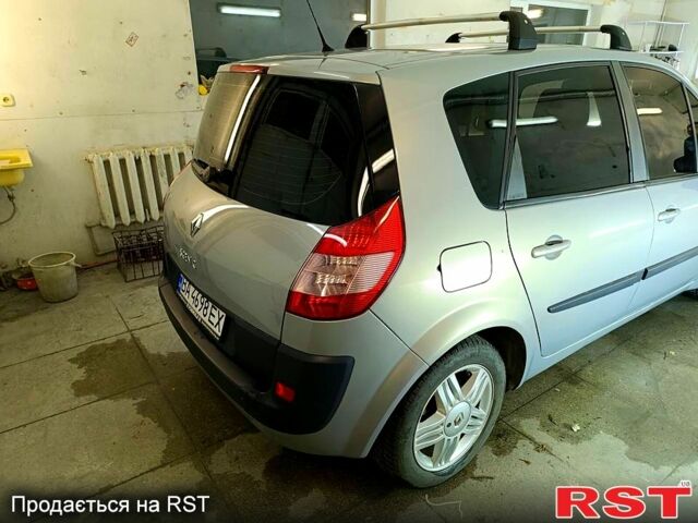 Серый Рено Сценик, объемом двигателя 1.6 л и пробегом 211 тыс. км за 4800 $, фото 8 на Automoto.ua