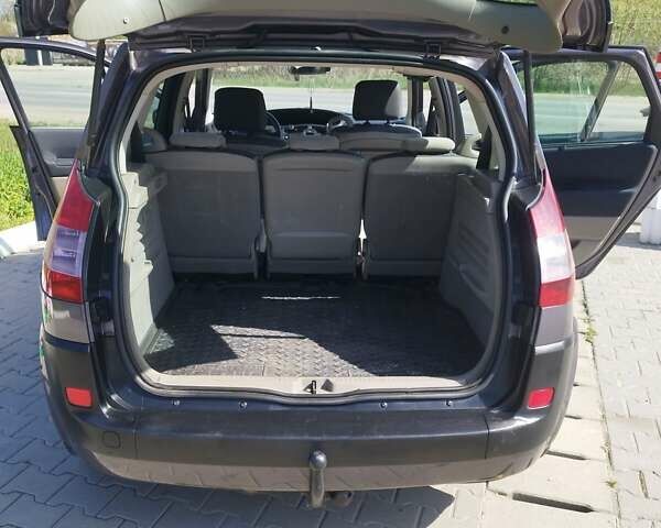 Серый Рено Сценик, объемом двигателя 1.6 л и пробегом 192 тыс. км за 4350 $, фото 14 на Automoto.ua