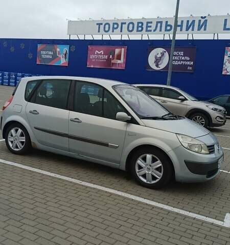 Серый Рено Сценик, объемом двигателя 2 л и пробегом 262 тыс. км за 4200 $, фото 2 на Automoto.ua