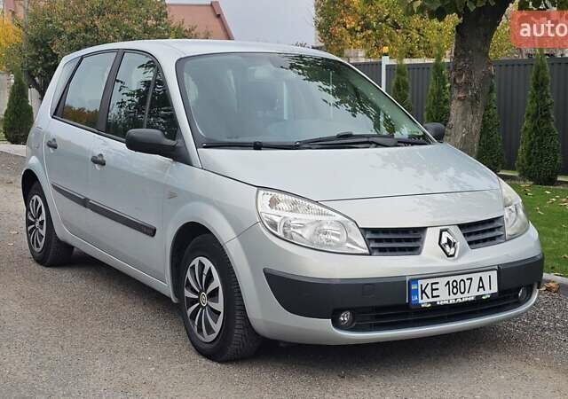 Сірий Рено Сценік, об'ємом двигуна 1.6 л та пробігом 225 тис. км за 4650 $, фото 17 на Automoto.ua