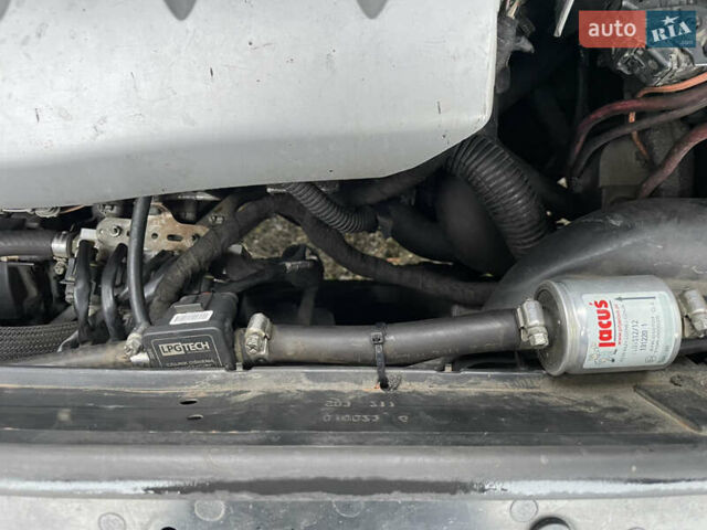 Серый Рено Сценик, объемом двигателя 1.6 л и пробегом 247 тыс. км за 4555 $, фото 47 на Automoto.ua