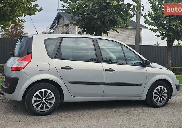 Сірий Рено Сценік, об'ємом двигуна 1.6 л та пробігом 225 тис. км за 4650 $, фото 5 на Automoto.ua