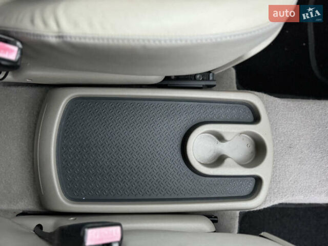 Сірий Рено Сценік, об'ємом двигуна 1.6 л та пробігом 118 тис. км за 6300 $, фото 67 на Automoto.ua