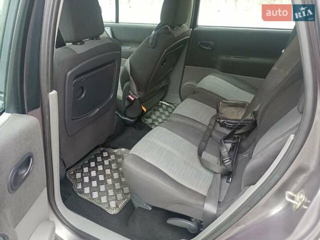 Сірий Рено Сценік, об'ємом двигуна 1.5 л та пробігом 380 тис. км за 3650 $, фото 5 на Automoto.ua