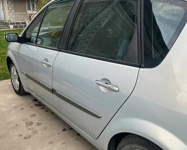 Рено Сценик 2004 в Подгайцах на Automoto.ua Серый Рено Сценик, объемом двигателя 1.6 л и пробегом 287 тыс. км за 4000 $, фото 6 на Automoto.ua