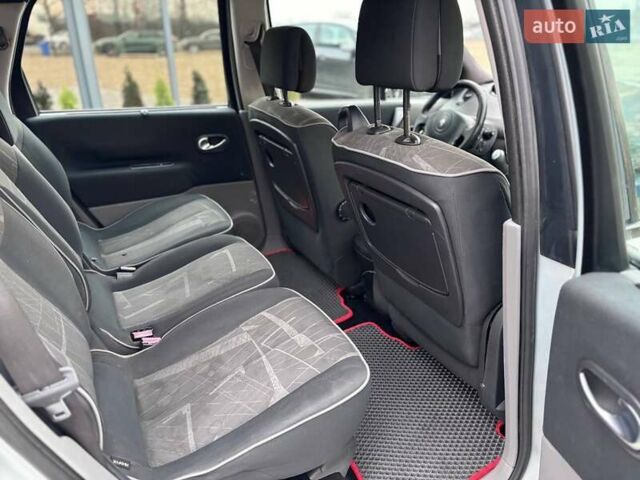 Сірий Рено Сценік, об'ємом двигуна 1.6 л та пробігом 263 тис. км за 3999 $, фото 20 на Automoto.ua